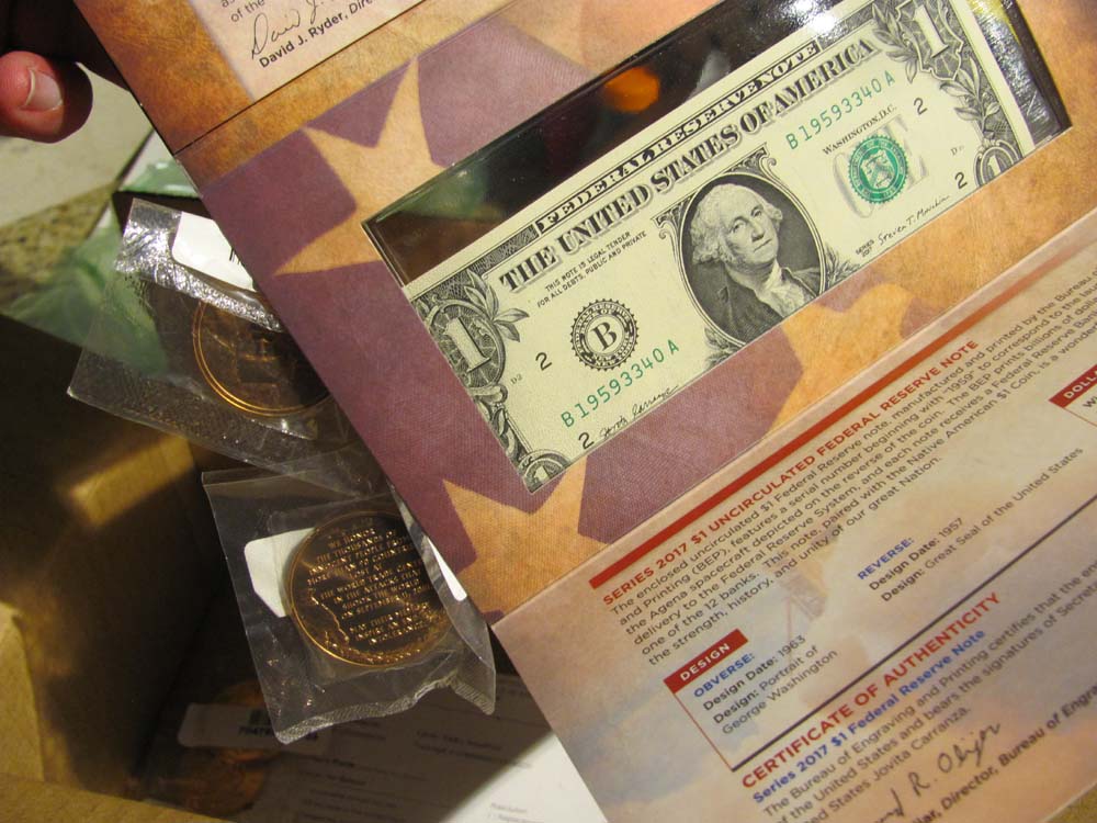 2019-Native-American-$1-Coin-&-Currency-Set